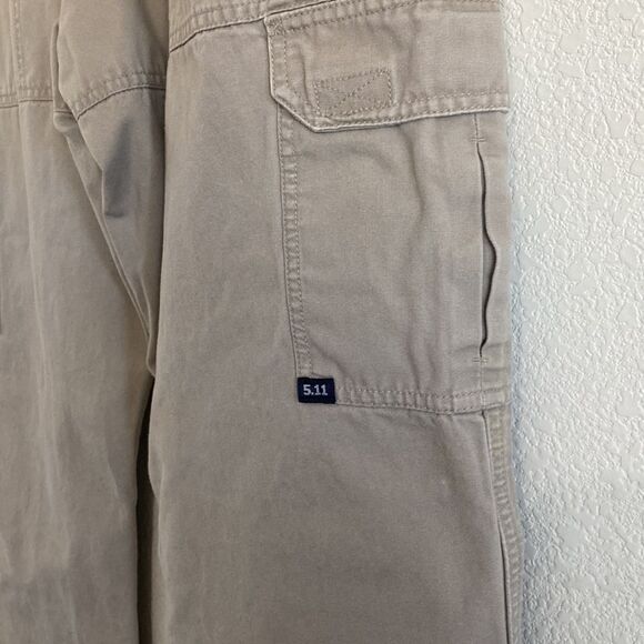 5.11 TACTICAL Men’s Tactical Pants Size 36” x 32” - Picture 4 of 5